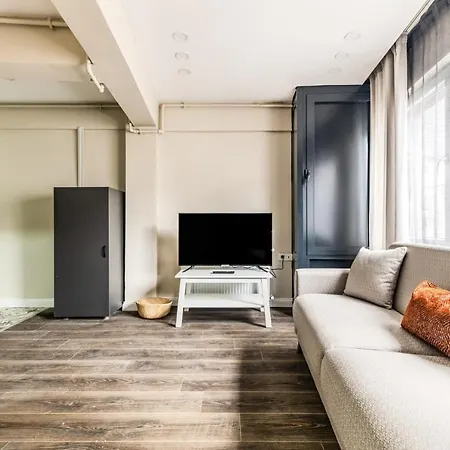 And Compact Flat With Terrace In Sisli * Istanbul